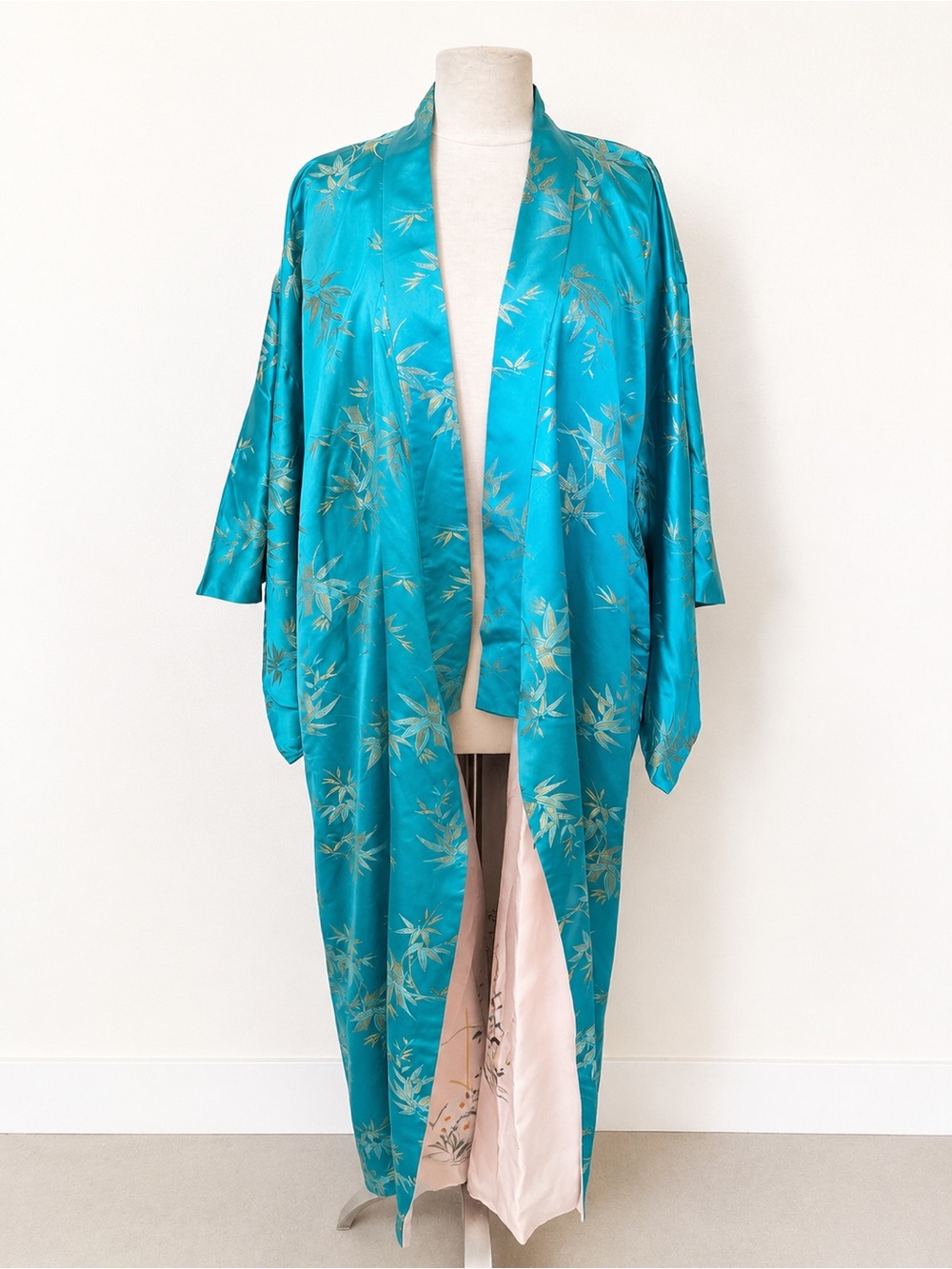 Vntg 1960 Made in Japan Haori Japanese Silk Turquoise Motif Bamboo Kimono Jacket